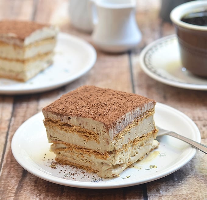 Icebox cake with graham crackers and coffee mousse layers