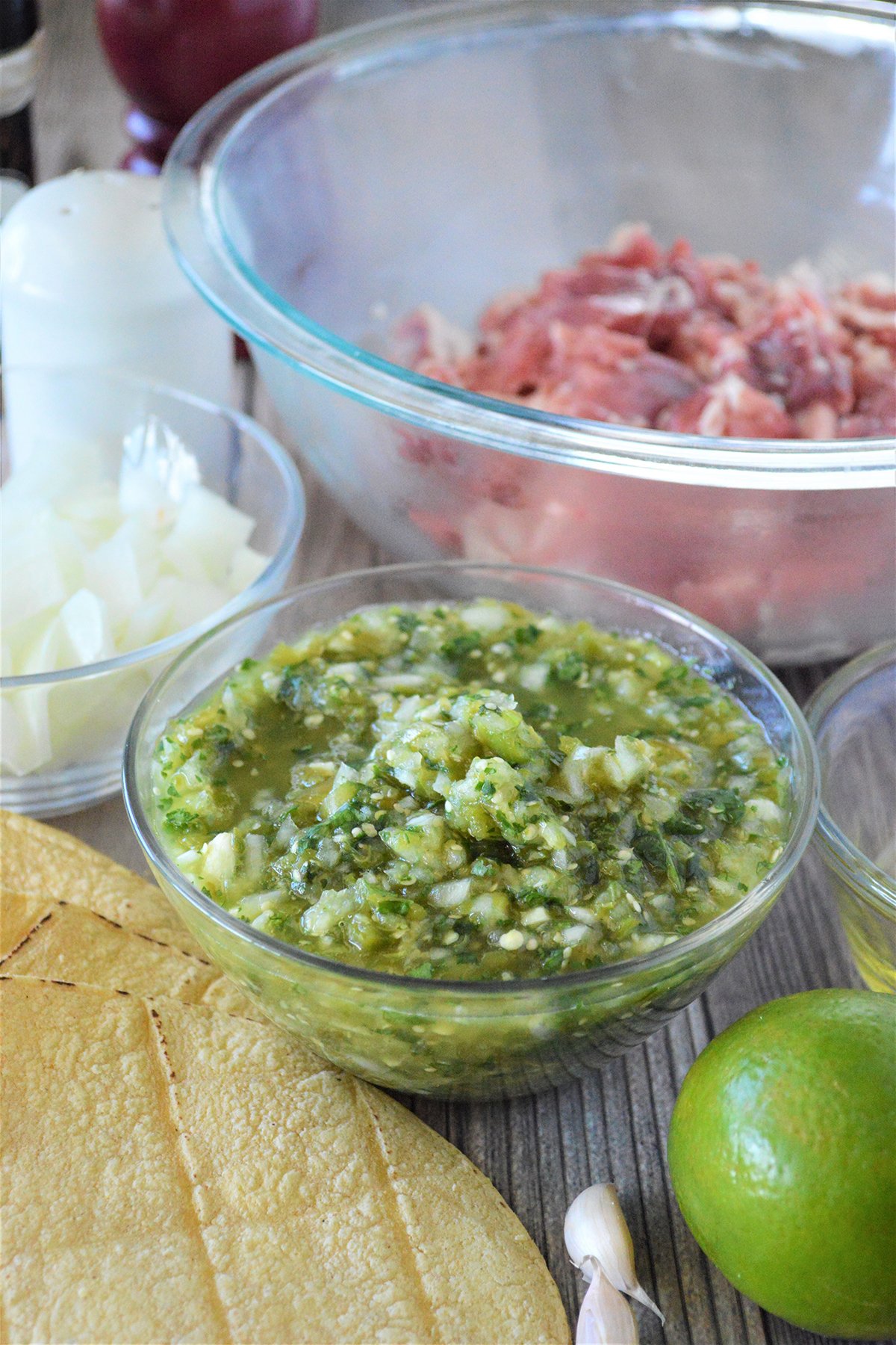 tomatillo salsa, ribs, tomatillos, garlic, tortillas, onions, oil