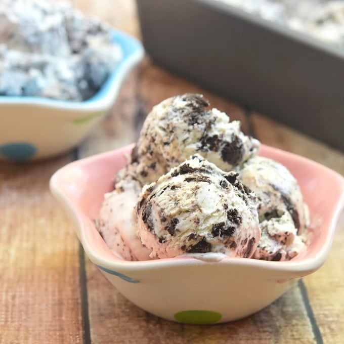 No-churn Cookies and Cream Ice Cream is rich, silky, and generously studded with Oreos! Only 4 ingredients and no ice cream maker or fancy equipment needed to make this amazing summer treat!