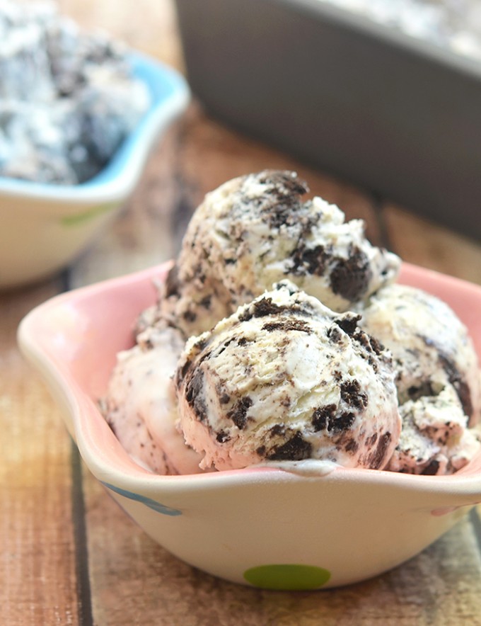 No-churn Cookies and Cream Ice Cream is rich, silky, and generously studded with Oreos! Only 4 ingredients and no ice cream maker or fancy equipment needed to make this amazing summer treat!