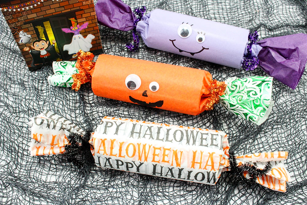 Halloween Party Poppers are a perfect Halloween party decoration filled with candy and party goodies