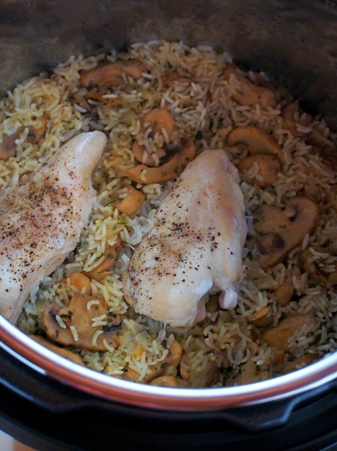 chicken and rice with mushrooms cooked in an Instant Pot
