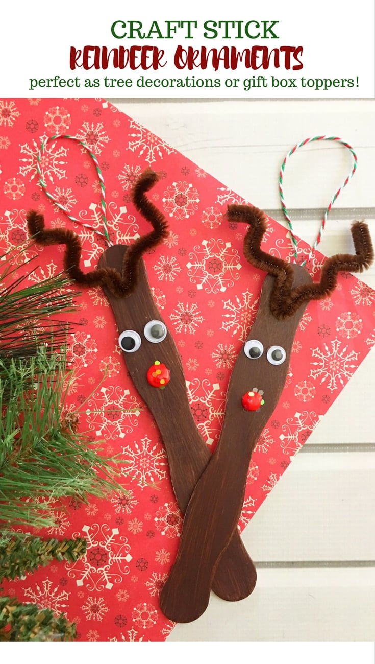 Craft Stick Reindeer Ornaments are an easy and fun Christmas craft to do with the whole family. Super adorable as tree decorations or gift package toppers!