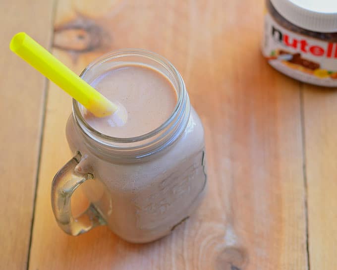 Substatute Peanut butter with Nuetella for a rich and chocolately breakfast smoothie