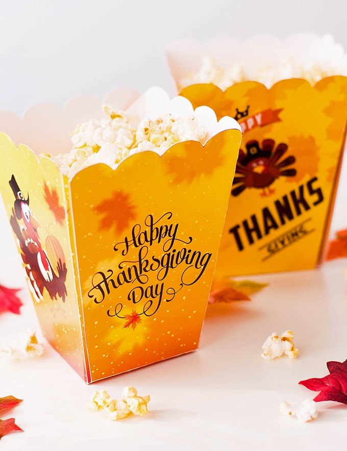Thanksgiving popcorn boxes filled with popcorn