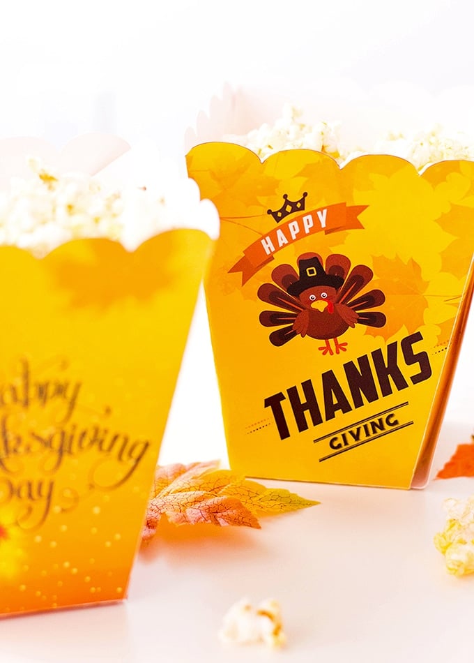 These FREE printable Thanksgiving popcorn boxes are an adorable way to package snacks and gifts for the holiday. 