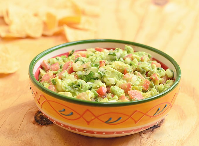 Easy Guacamole Dip in a bowl