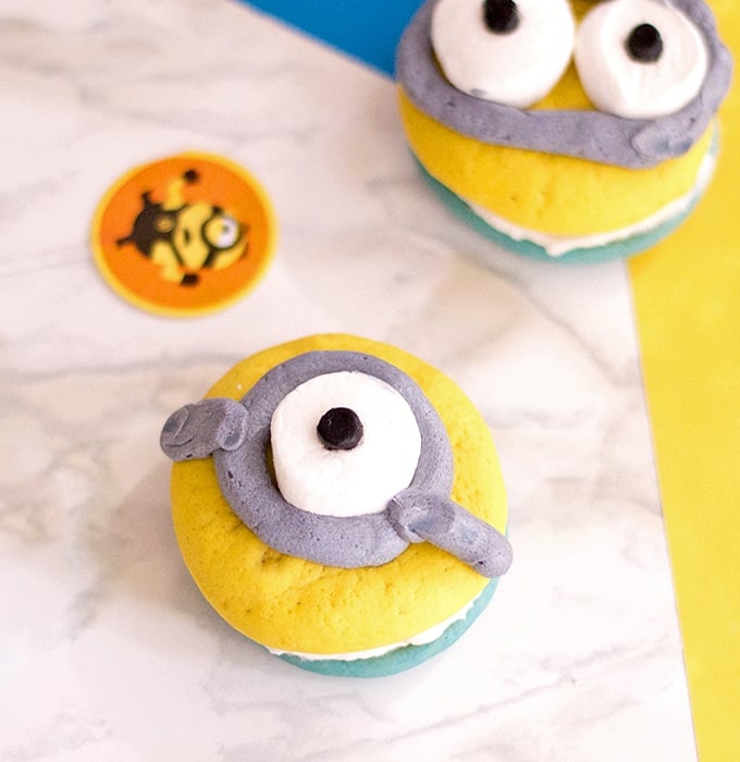 Minion Whoopie Pies