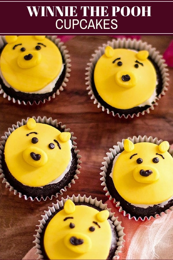 Winnie the Pooh Cupcakes with chocolate flavor and fondant