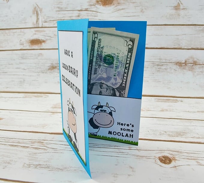 This FREE printable cow birthday card is the perfect money holder. 