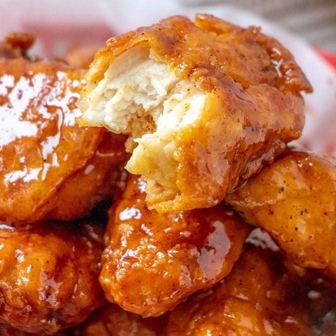 Honey Chipotle Boneless Wings in a red basket