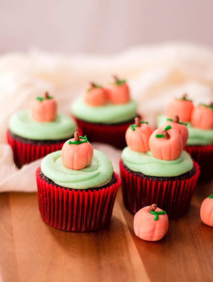 Pumpkin Patch Cupcakes on wood board