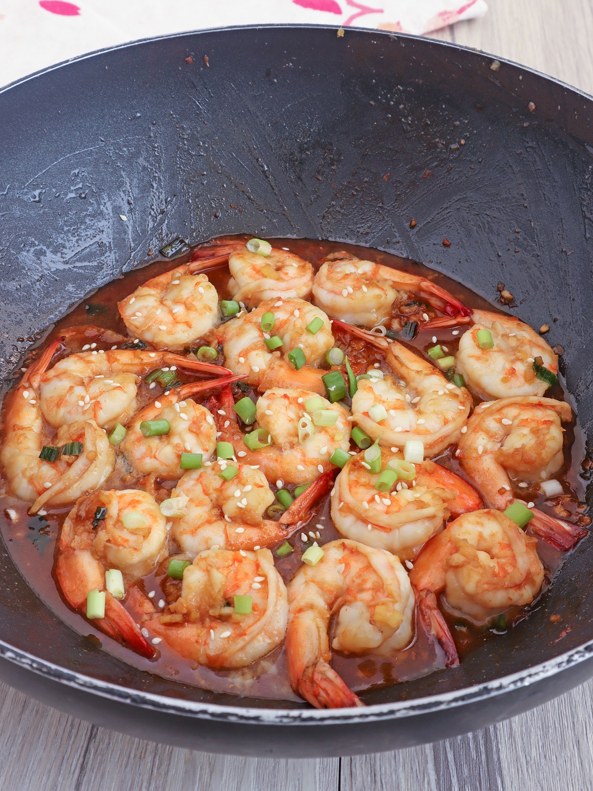 soy sauce shrimp in a pan